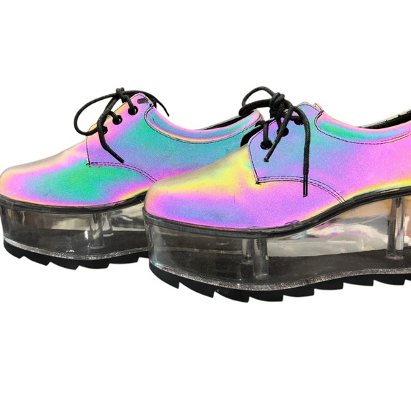 Elegant Red and Brown Women's High Heel Boots - Picture 5 of 5